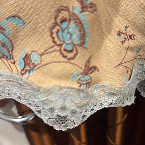 CC Outlaw Floral Bias Cut Skirt size M - Picture 2 of 3